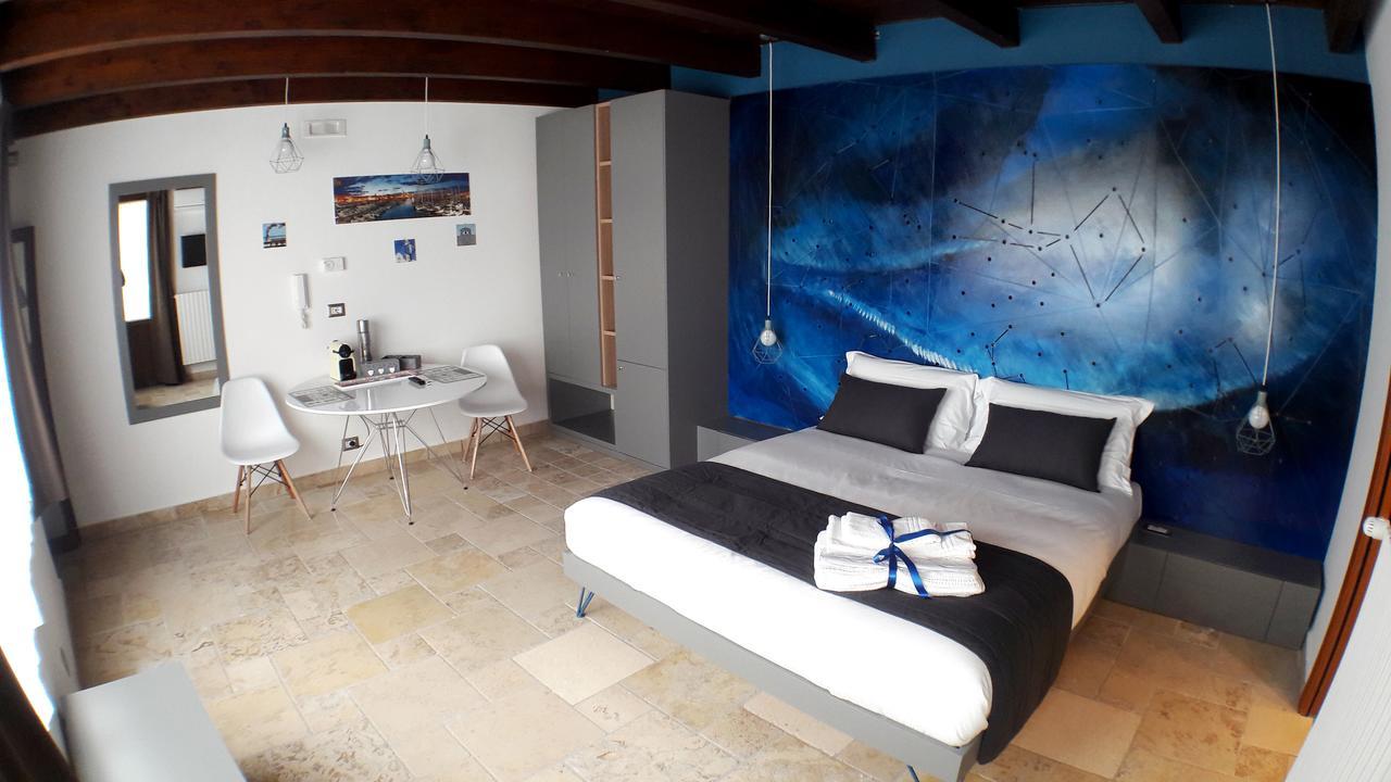 La Cattedrale Dai Tetti Bed & Breakfast Trani Exterior foto