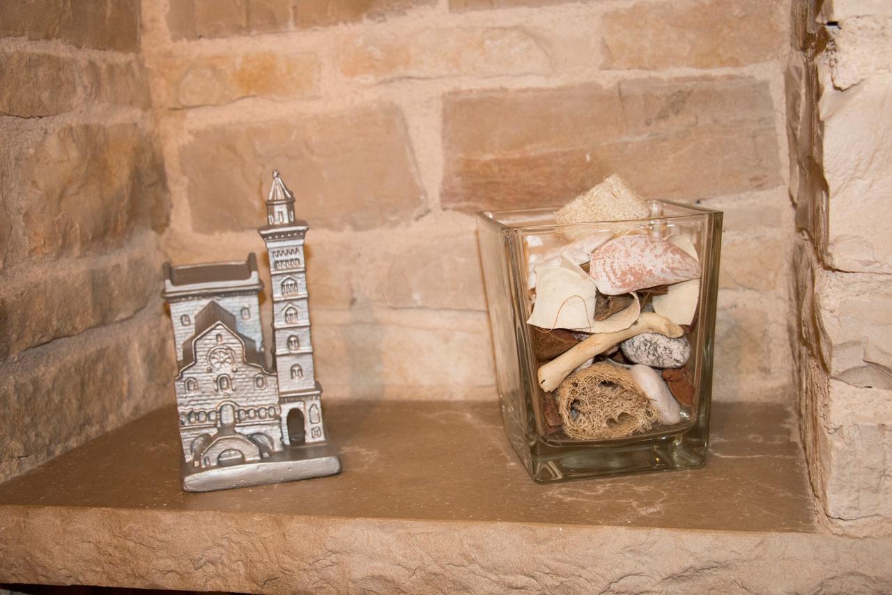 La Cattedrale Dai Tetti Bed & Breakfast Trani Exterior foto