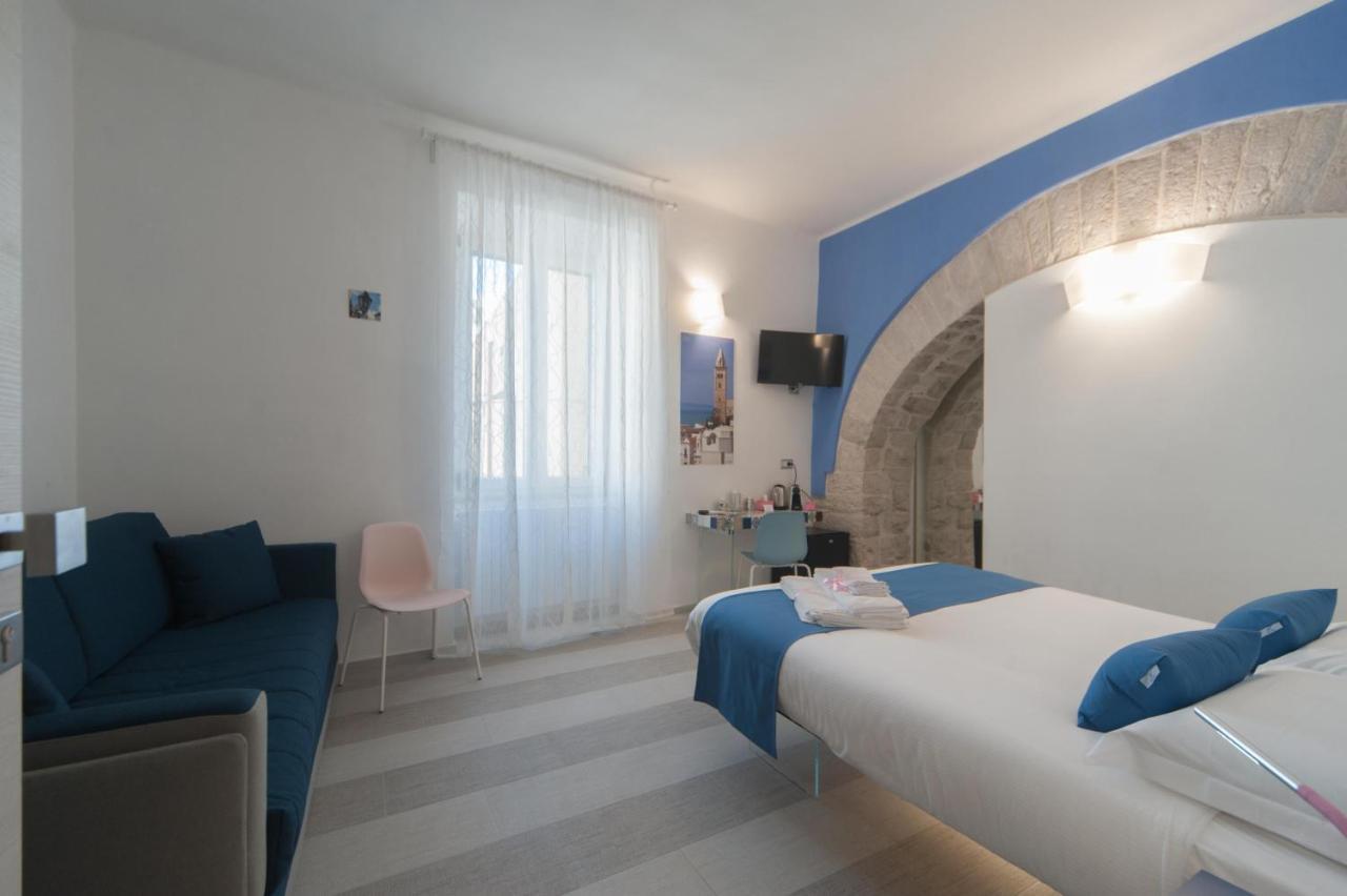 La Cattedrale Dai Tetti Bed & Breakfast Trani Exterior foto