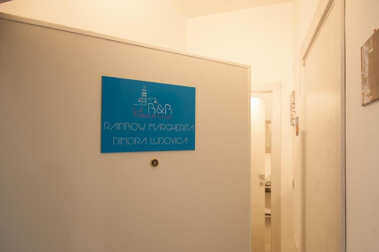 La Cattedrale Dai Tetti Bed & Breakfast Trani Exterior foto