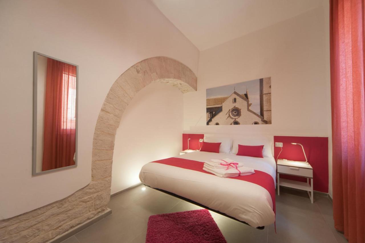La Cattedrale Dai Tetti Bed & Breakfast Trani Exterior foto