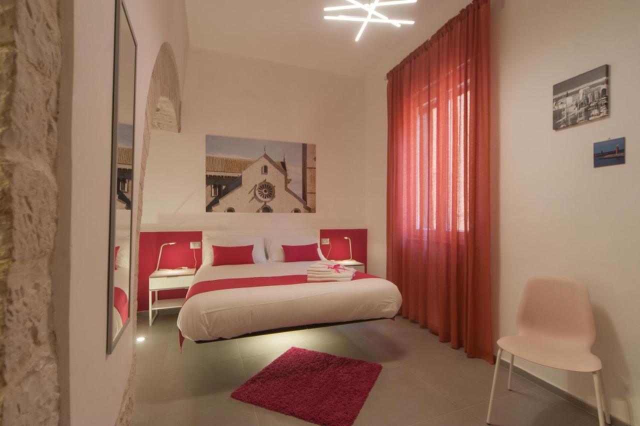 La Cattedrale Dai Tetti Bed & Breakfast Trani Exterior foto